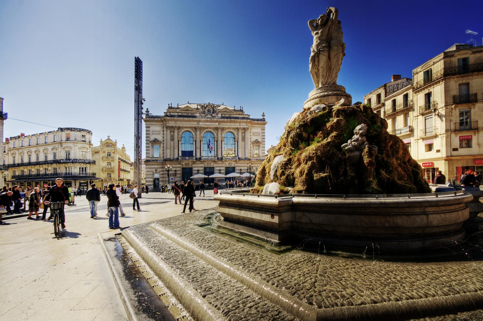 Montpellier_Place_de_la_Comédie.jpg