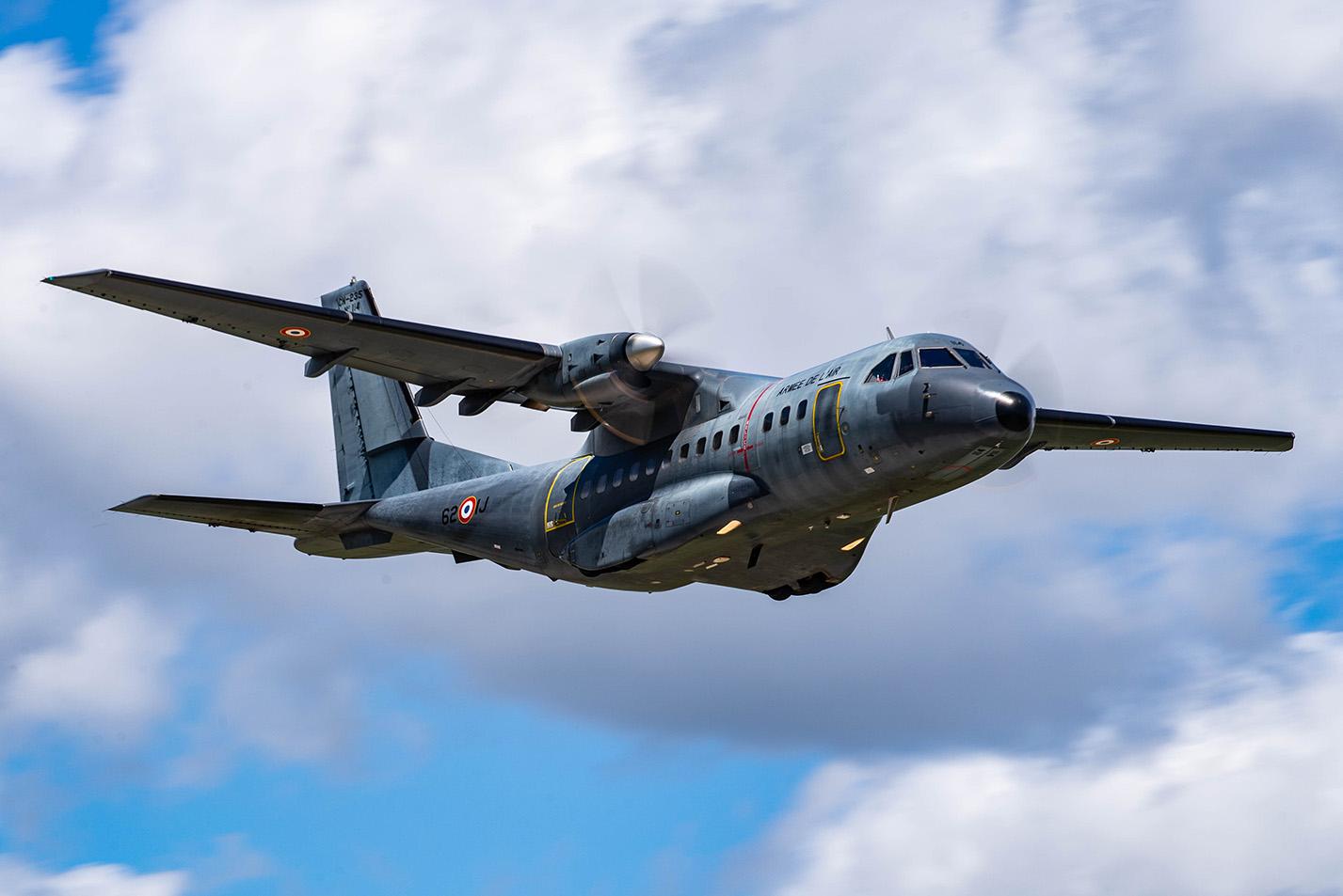casa-cn-235.jpg